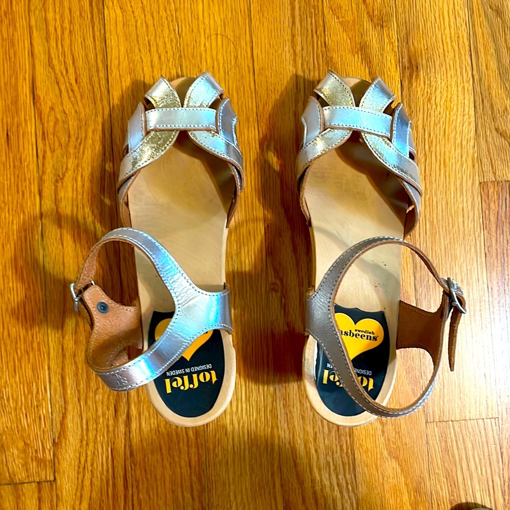 Silver Swedish Hasbeens sz 40 EUR